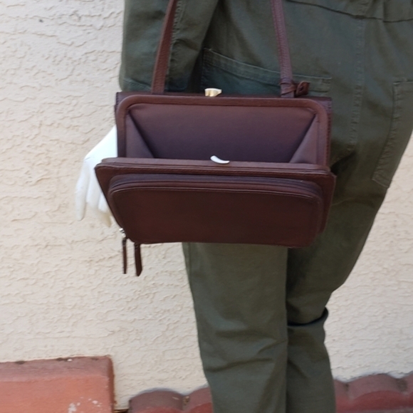 Vintage fossil crossbody - Picture 4 of 14